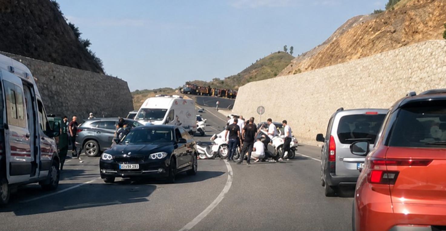 Konya-Antalya yolunda feci kaza:  Çok sayıda yaralı var!