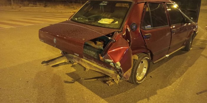 Konya'da iki otomobil çarpıştı: 2 yaralı