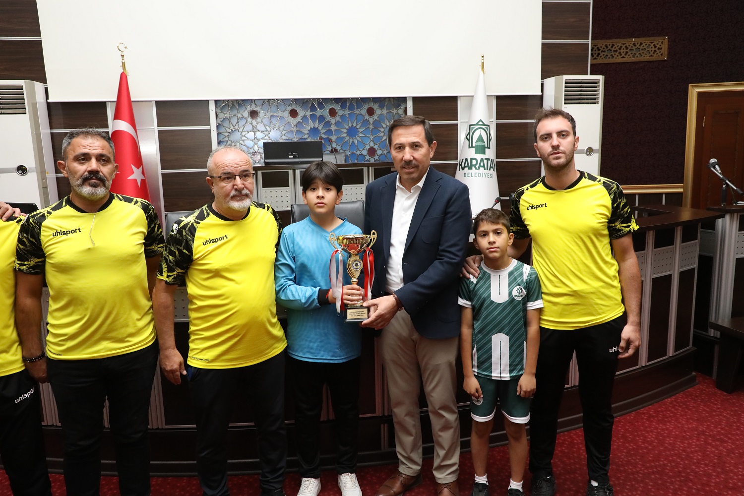 Başkan Hasan Kılca şampiyon takımlarla buluştu