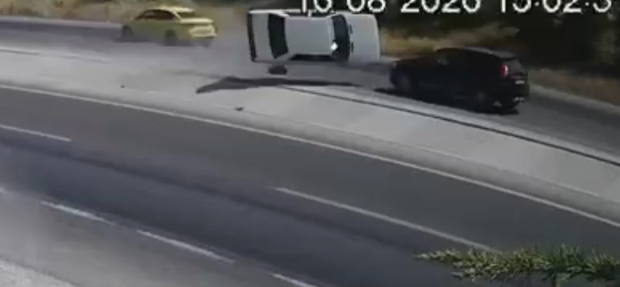 Konya’da 2 kişinin öldüğü kazanın görüntüleri ortaya çıktı: Otomobil havalanıp karşı şeride uçtu