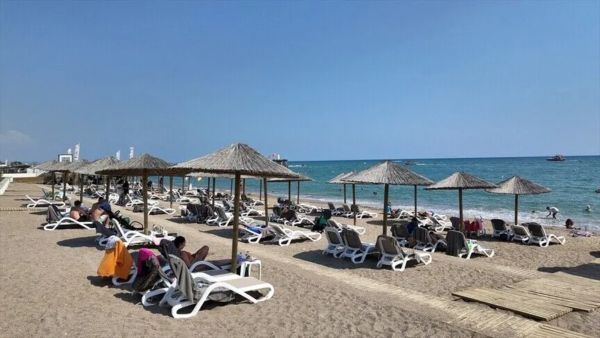 Antalya'ya gelen yabancı turist sayısı 10 milyonu aştı