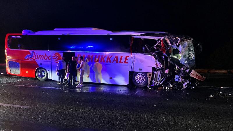 Anadolu Otoyolu'nda otobüs kazası: 9 yaralı