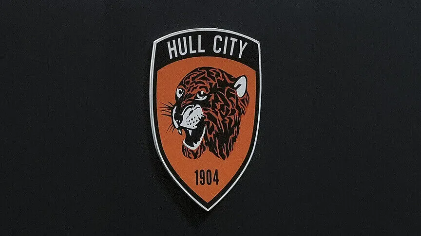 Hull City, Premier Lig'e Manchester United galibiyetiyle döndü