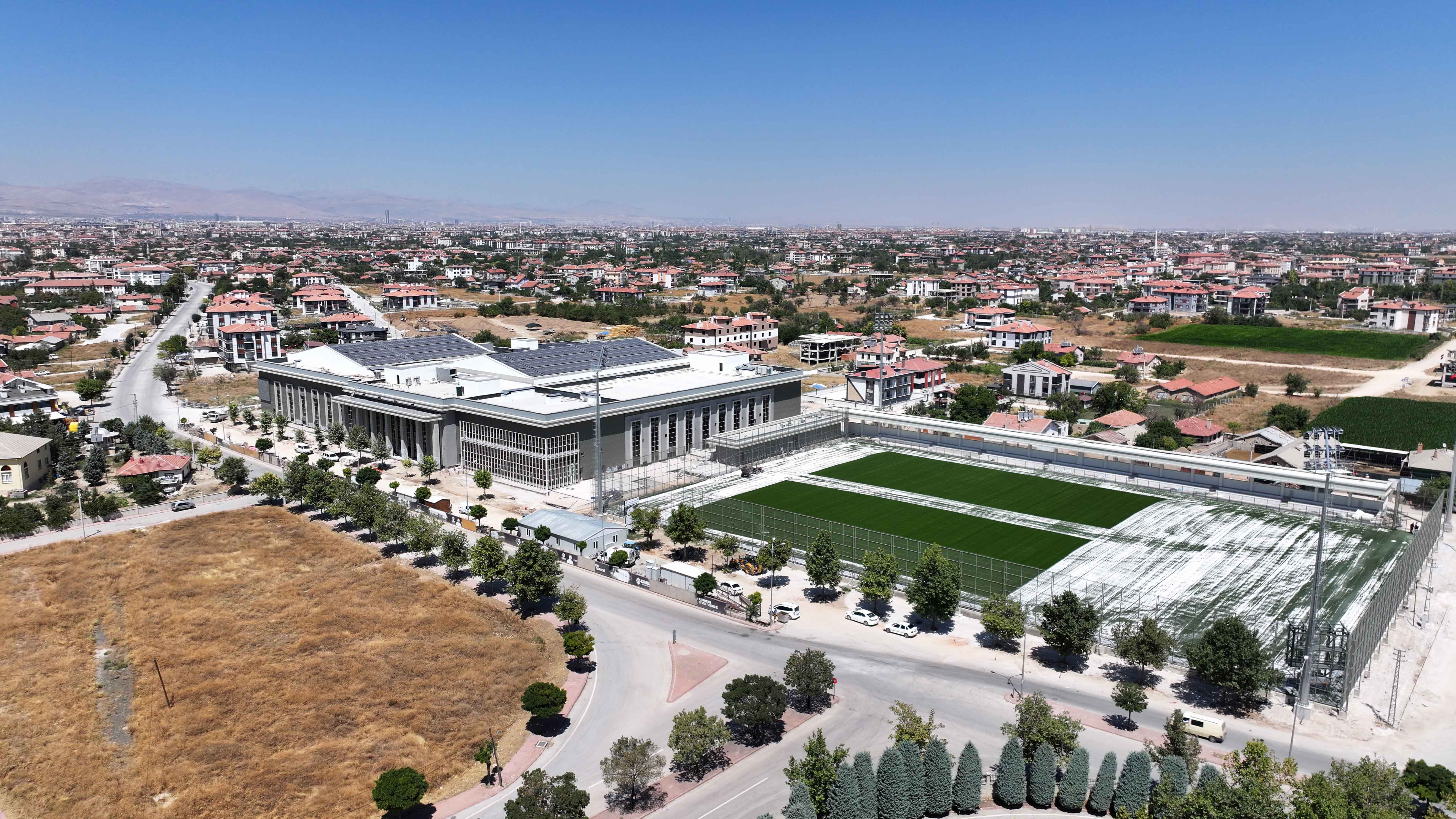 Karatay’ın dev spor yatırımında çalışmalar sürüyor
