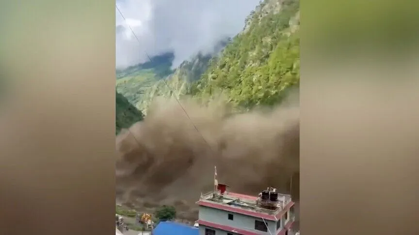 Nepal'de meydana gelen selde ilk belirlemelere göre 7 kişi öldü