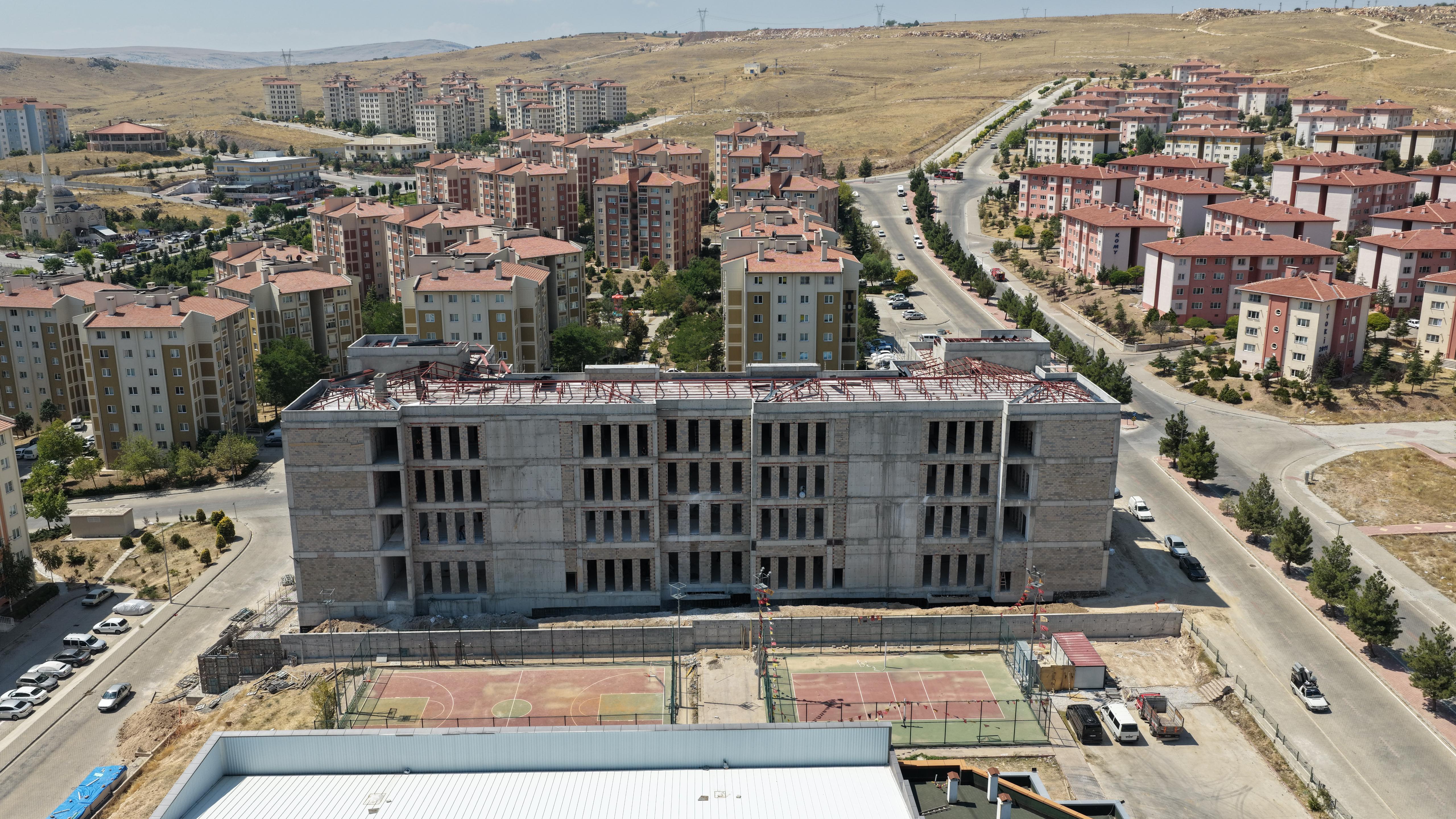 Başkan Altay Ve Başkan Kavuş İnşaatı Süren Büyükşehir Gençlik Kampüsü’nü İnceledi