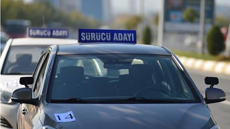 Ehliyet sınavlarında yeni dönem: Ezber dönemi bitti, aday sürücüler artık trafiğe çıkacak