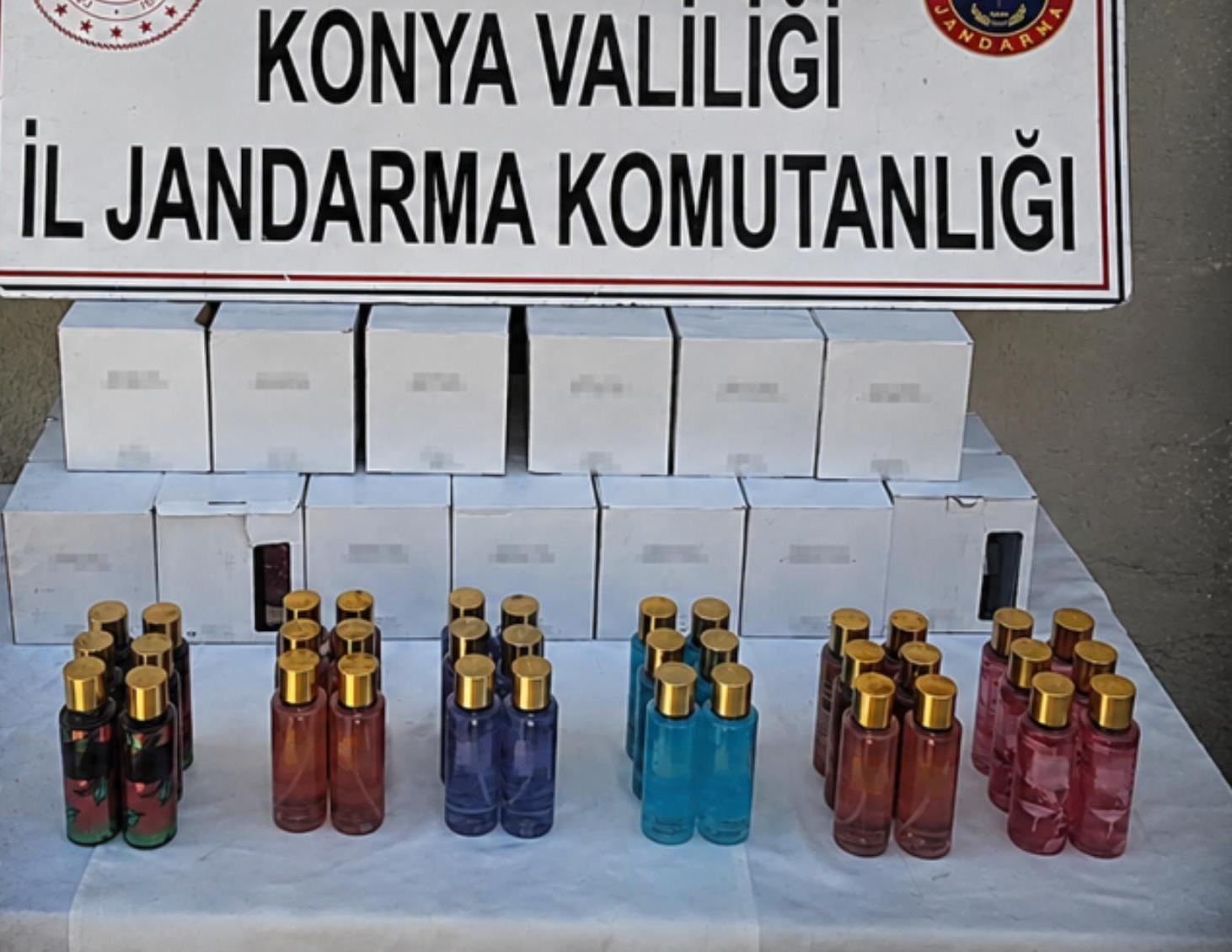 Konya’da jandarmadan kaçakçılık operasyonu: Binlerce makaron ve parfüm ele geçirildi