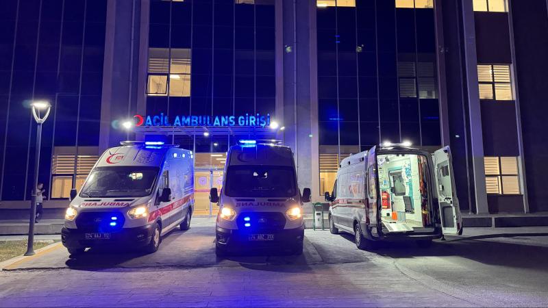 Bartın'da fındık işçilerini taşıyan tarım aracı devrildi : 8 yaralı
