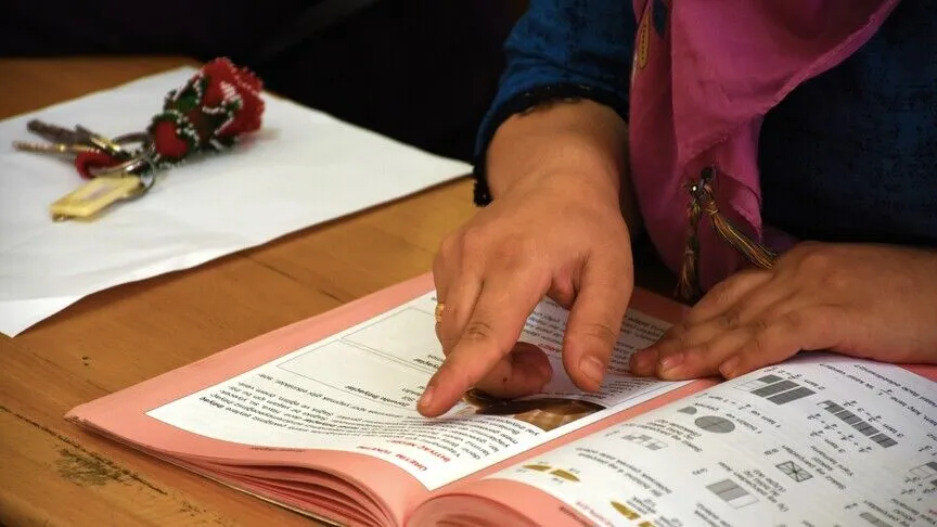 "Okuryazarlık Seferberliği" ile 8 yılda 450 binden fazla kadın okuma yazma öğrendi