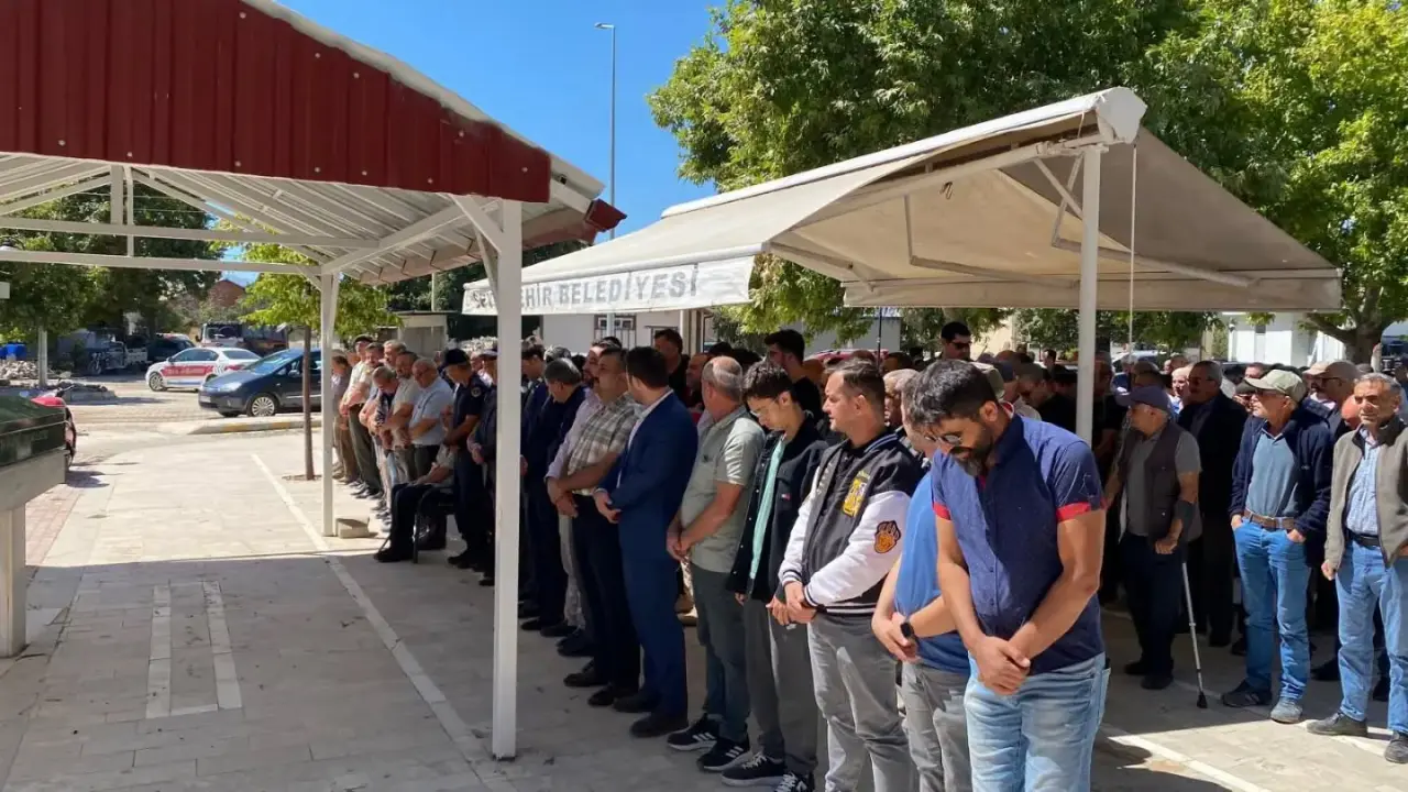 Konya’da şehit babası Ahmet Sert hayatını kaybetti