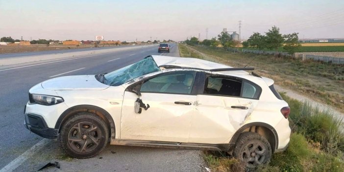 Konya'da faciadan dönüldü: Araç yoldan çıktı