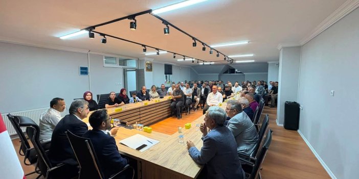 AK Parti Akşehir İlçe Başkanlığı İlçe Danışma Meclisi Toplantısını Gerçekleştirdi