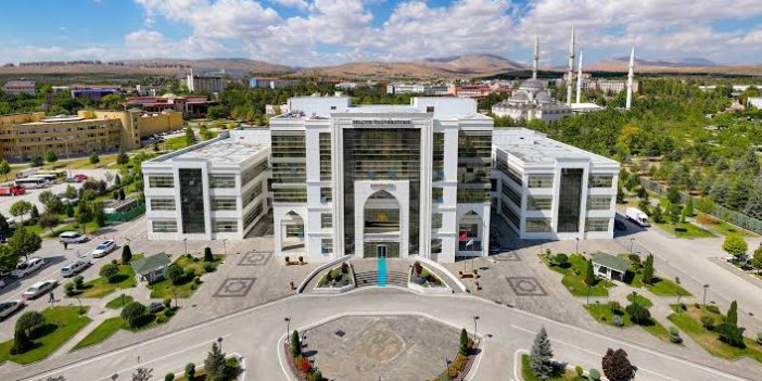 Selçuk Üniversitesince "Moğollar Çağında Anadolu ve İslam Dünyası" sempozyumu düzenlenecek