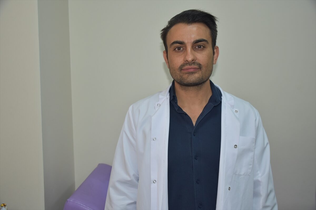 15 yıllık ameliyat korkusu 2 saatlik operasyonla sona erdi