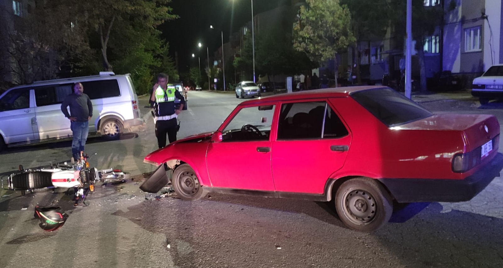 Konya'da otomobil ile motosiklet çarpıştı: 3 yaralı