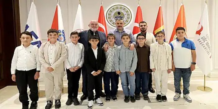 Konyalı Gençler Bakan Çiftçi ile Ankara’da Bir Araya Geldi