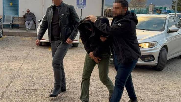 Konya'da uyuşturucu operasyonunda yakalanan şüpheli tutuklandı