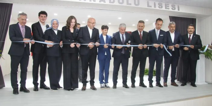 Ayşenaz Konferans Salonu törenle hizmete açıldı