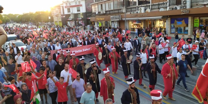 Konya'da coşkulu 15 Temmuz yürüyüşü