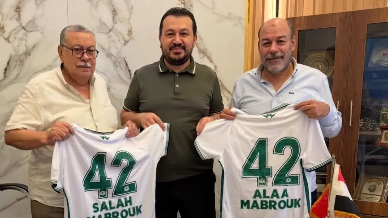 Konyaspor formaları Mısır’da: Mısırlı iş insanlarına anlamlı hediye