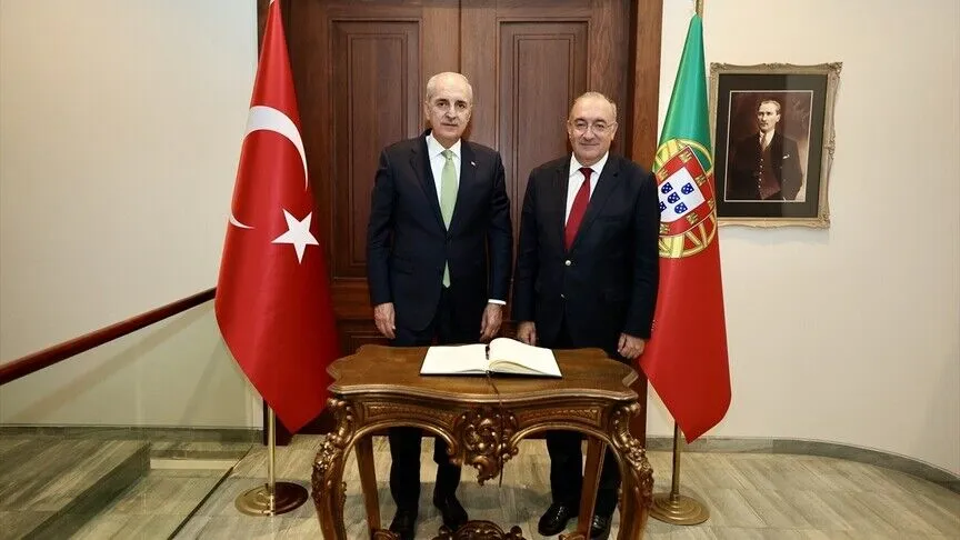 TBMM Başkanı Kurtulmuş, Türkiye'nin Lizbon Büyükelçiliğini ziyaret etti
