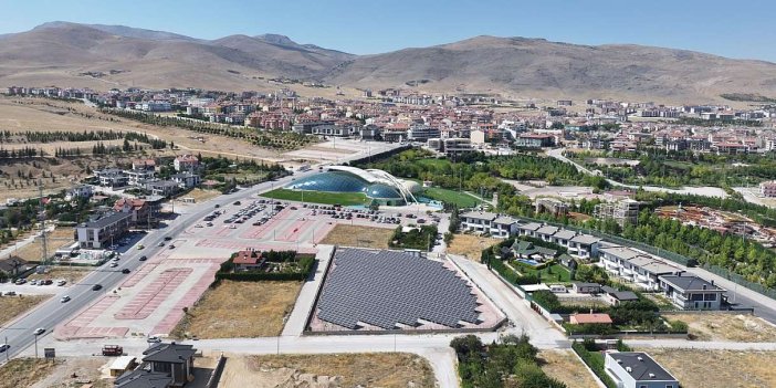 Konya’da güneşten büyük enerji üretimi: Selçuklu Belediyesi hedef büyüttü