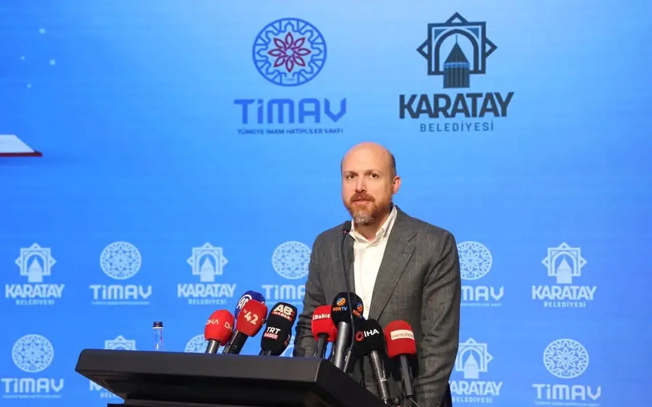 Konya’da Selman Özboyacı ve Bilal Erdoğan’dan Anadolu İmam Hatip Lisesi’ne ziyaret