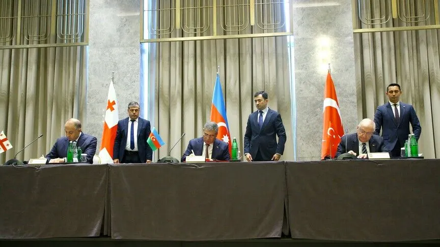 Türkiye-Azerbaycan-Gürcistan Üçlü Savunma Bakanları Toplantısı Şuşa'da düzenlendi