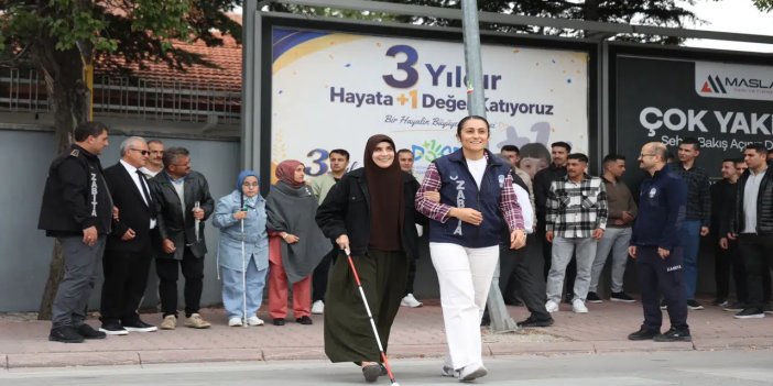 Konya'da Zabıta personeline görme engelli bireylerden farkındalık eğitimi