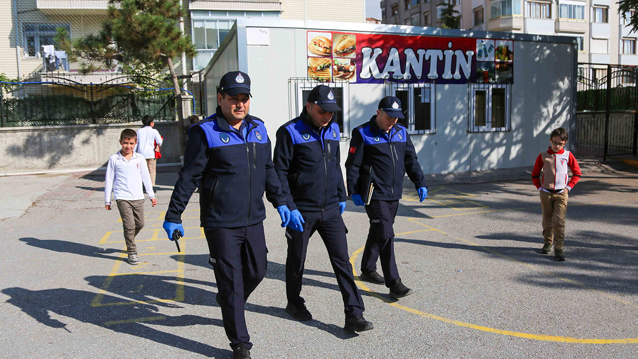 Konya Meram’da okul kantinlerinde denetimler sıklaştırıldı