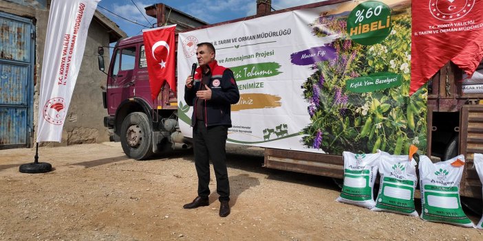 Altınekin’de üreticilere yem bitkisi tohumu dağıtıldı