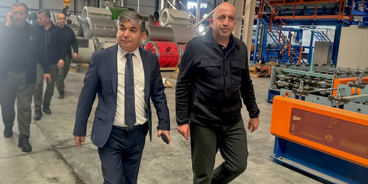 CHP Konya Milletvekili Abdüllatif Şener Karapınar'ı ziyaret etti