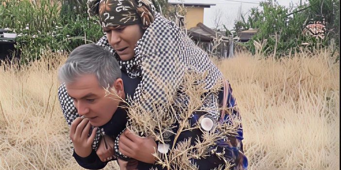 Konya’da polis memurundan yürek ısıtan davranış: 82 yaşındaki kadını sırtında taşıdı