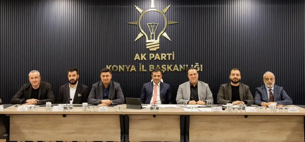 AK Parti Konya’da haftalık yönetim kurulu toplantısı yapıldı