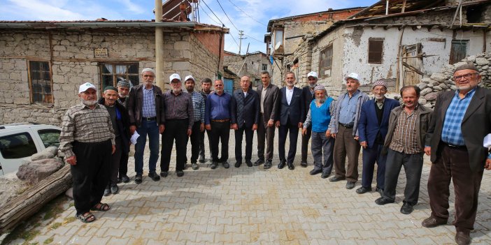 Başkan Kavuş’tan uzak mahallelere ziyaret