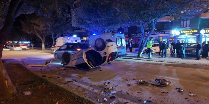 Konya’da iki otomobil çarpıştı: 1 araç takla attı!