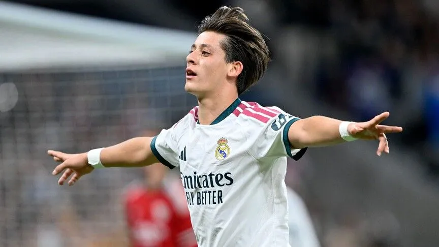Milli futbolcu Arda Güler'in gol attığı maçta Real Madrid, Sevilla'yı 4-1 yendi