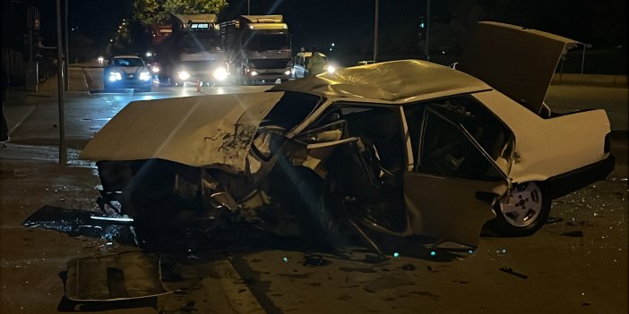 Konya'da kırmızı ışık ihlali faciaya neden oldu: 5 yaralı!
