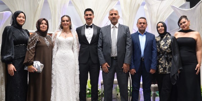 Yıldırım ve Akyel ailelerinin mutlu günleri