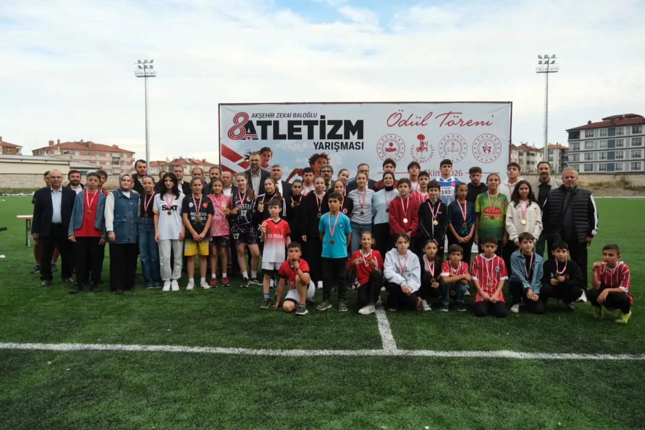 Konya Akşehir’de 252 sporcu atletizm yarışlarında mücadele etti