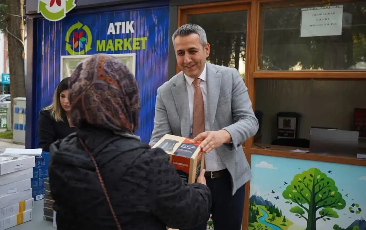 Konya’da Atık Market’te puanlar hediyeye dönüştü