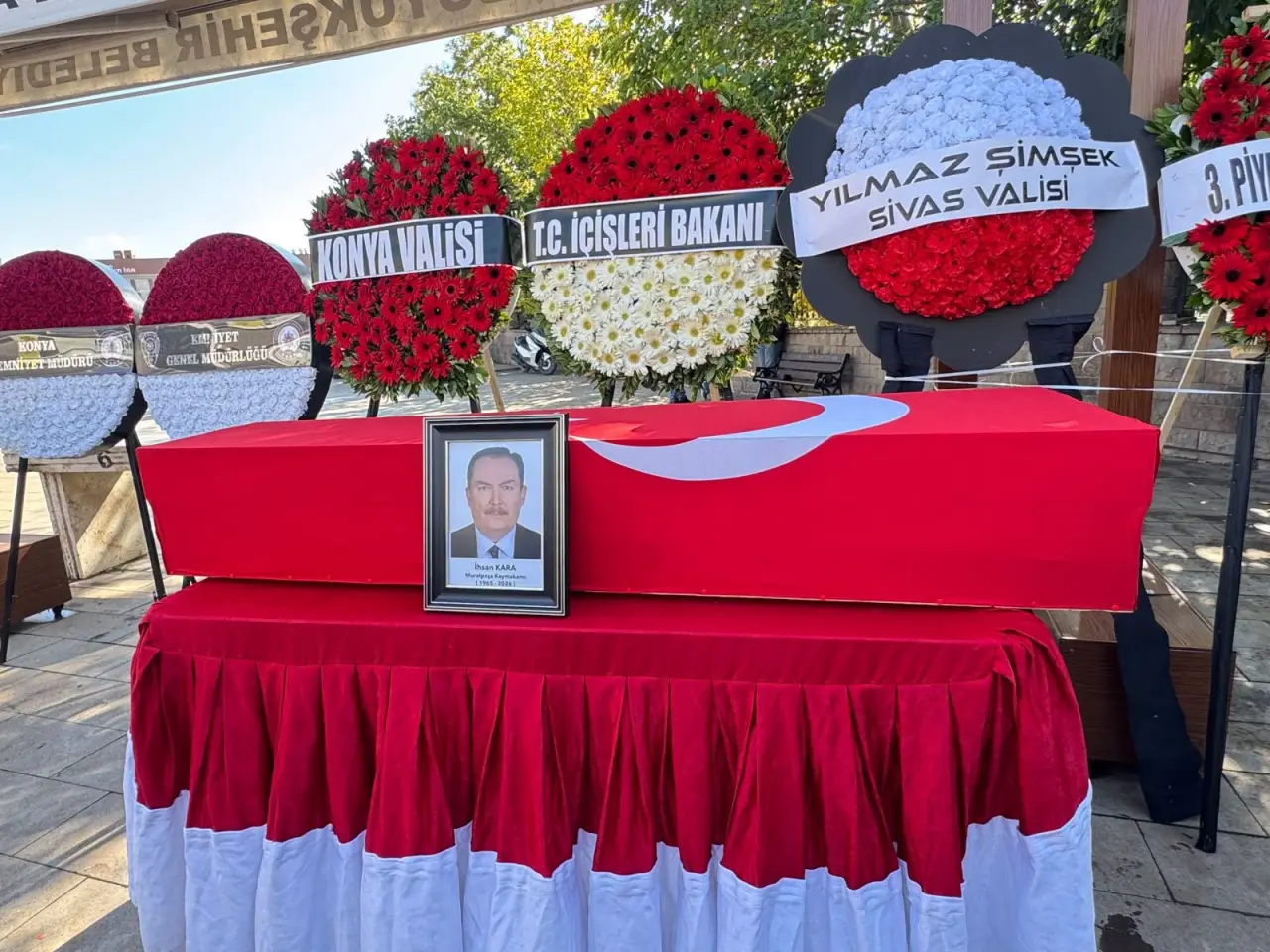 Konyalı Kaymakam İhsan Kara son yolculuğuna uğurlandı