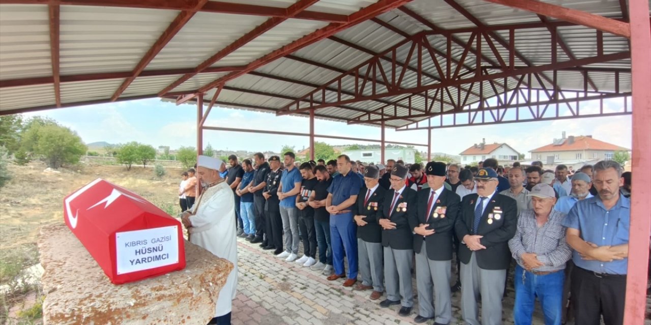 Konya'da vefat eden Kıbrıs gazisi son yolculuğuna uğurlandı