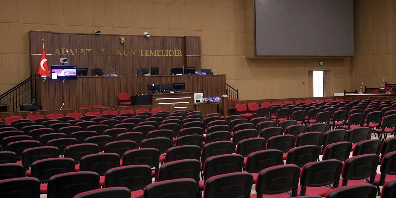 Mahkemeden 'küfre küfürle karşılık' kararı