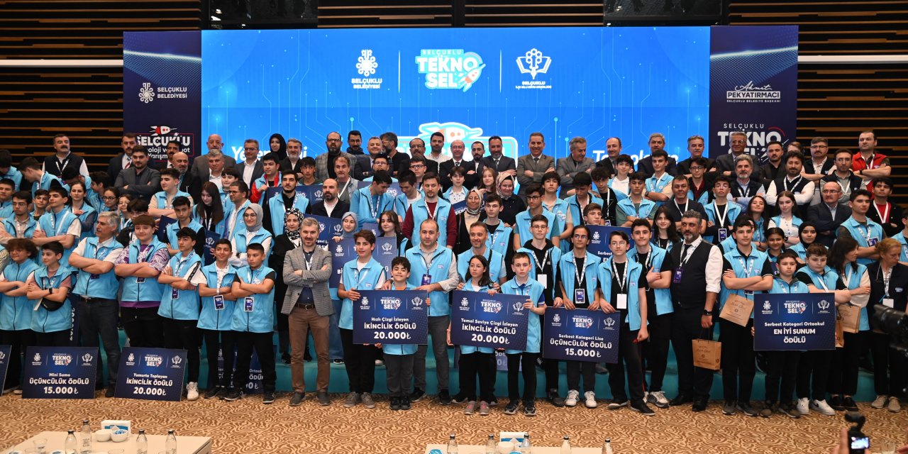 Geleceğin teknoloji liderleri TEKNO-Sel’de ödüllerini aldı