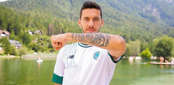 Konyaspor, forvet transferini resmen açıkladı! Golcü oyuncu formayı giydi