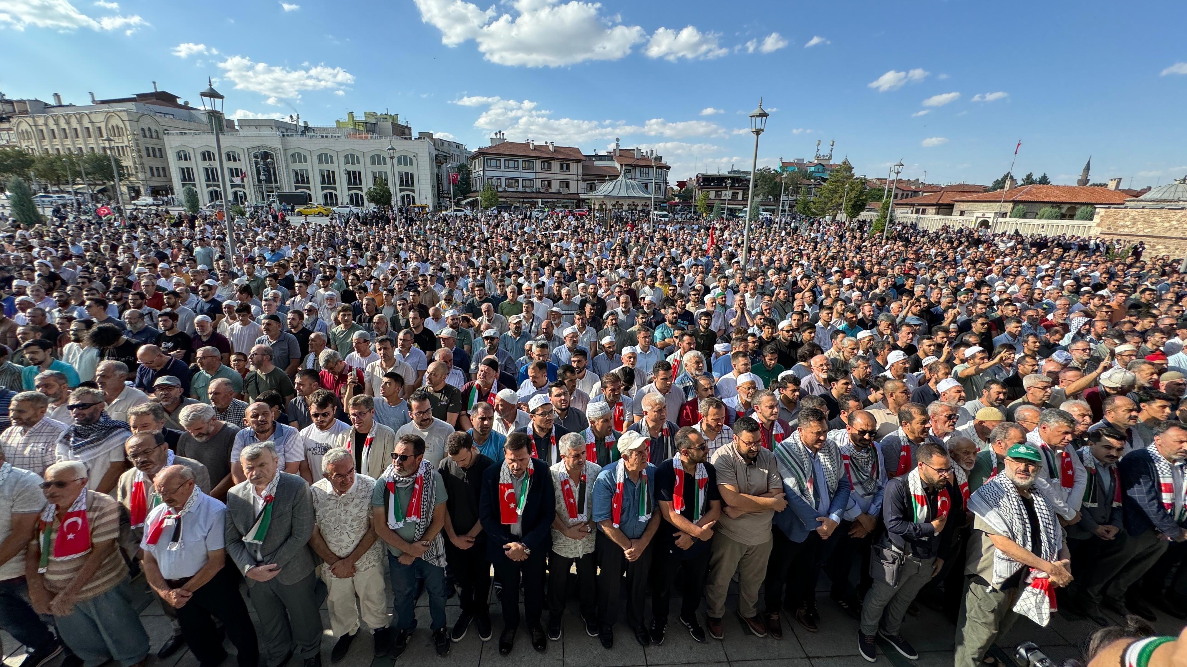 Konya’da İsmail Haniye için gıyabi cenaze namazı kılındı