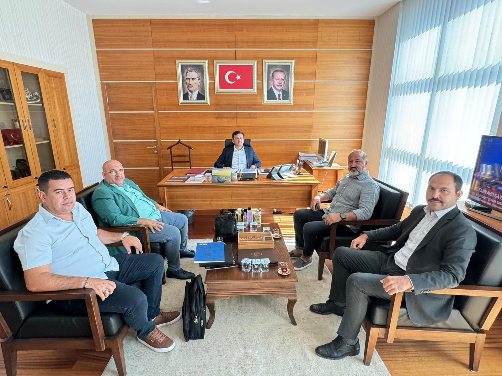 TİGAD Heyeti AK Parti Genel Merkezi'nde Hamza Dağ'ı ziyaret etti