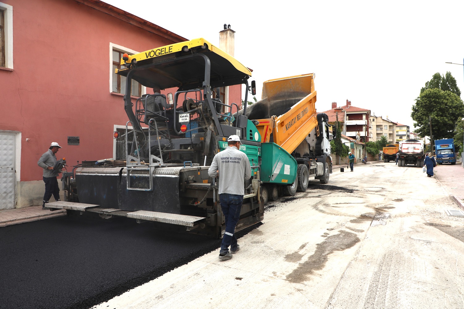 Karatay'da yolların konforu artıyor